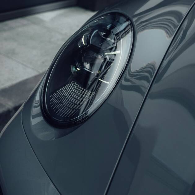 FERRARI 458 SPIDER/ITALIA CARBON FIBER FUEL CAP