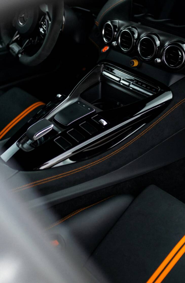 CHEVROLET CORVETTE C6  PLAIN CARBON FIBER STEERING WHEEL - Image 3