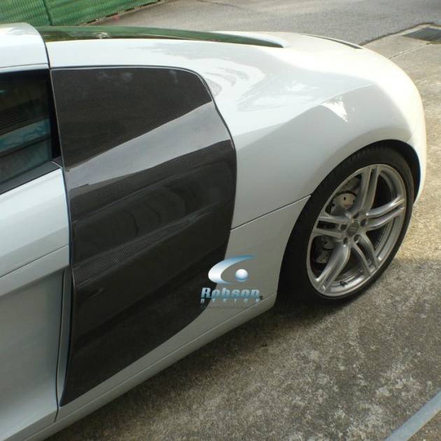 Audi R8 Premium Carbon Fiber Side Fender Panel *2pcs*2008-2015 (core exchange required)