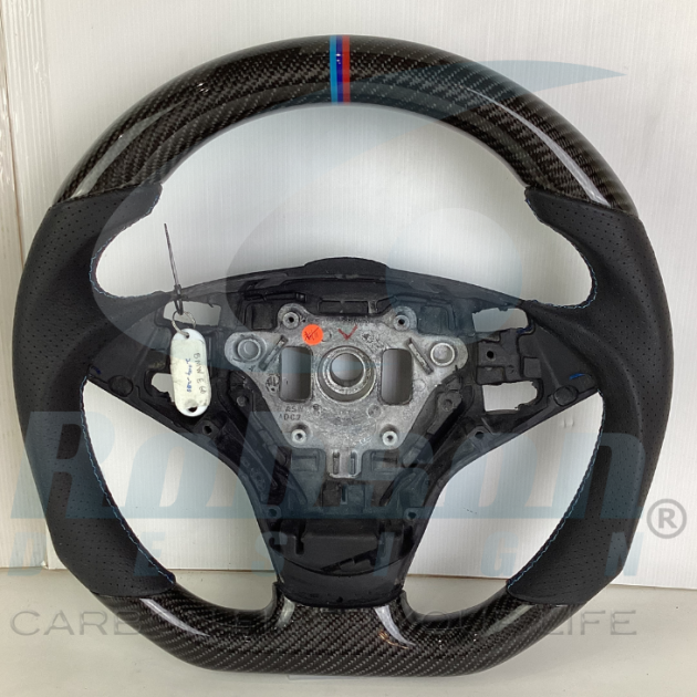 BMW M5 M6 E60 E63 E64 Genuine carbon Fiber Steering Wheel 2006-2010(core exchange required)