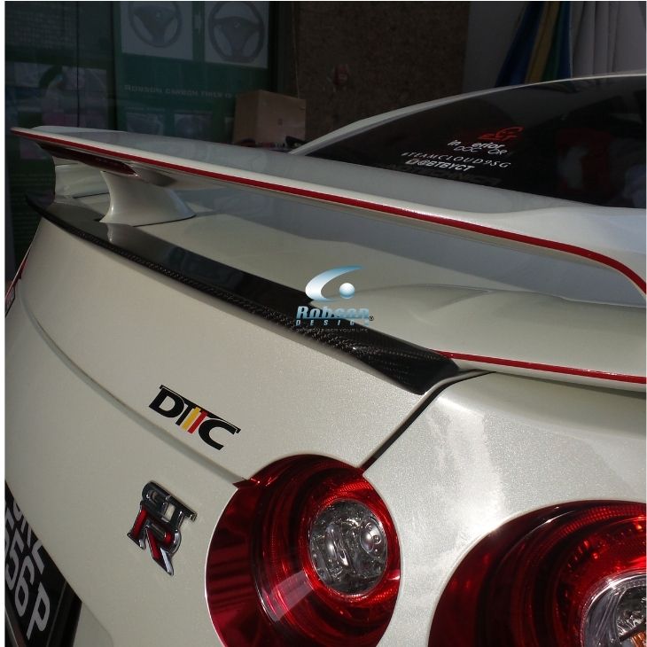 Nissan GTR-35 Premium Carbon Fiber Rear Boot Lip 2006-2015 - Image 5