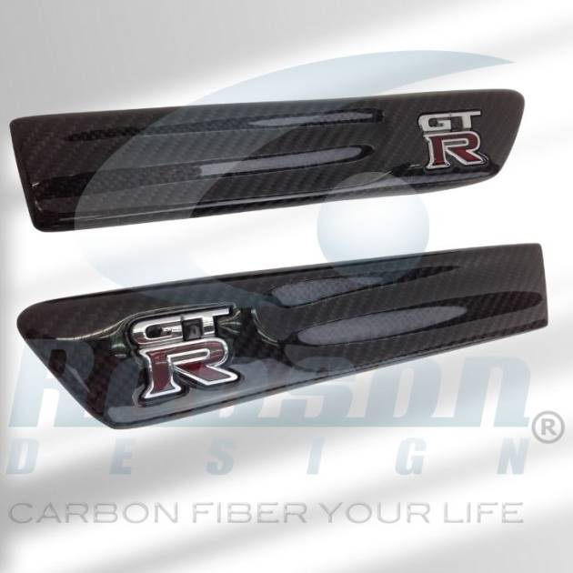 Nissan GTR-35 Premium Carbon Fiber Side Fender Emblem Cover(2pcs) 2006-2015 (core exchange required)