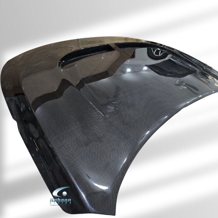 Hyundai i30 Premium Carbon Fiber Bonnet - Image 3
