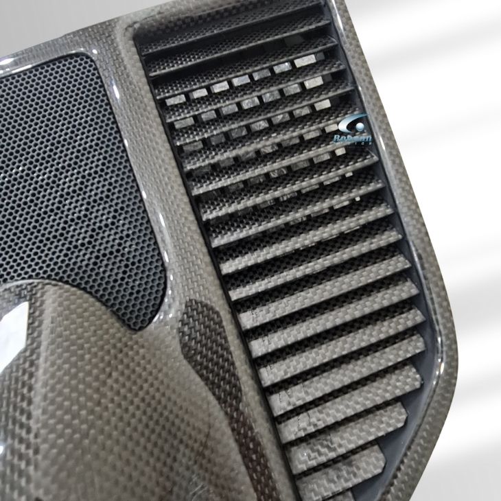 Porsche Cayenne 955 2003-2011 Premium Plain Carbon fiber Dash Clock w/Upper Bezel Panel (core exchange required) - Image 2