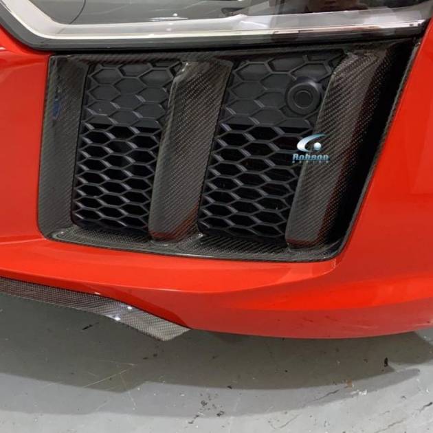 Audi R8 V10  Premium Carbon Fiber Front Air Vent Cover 2020-2024 (core exchange required)