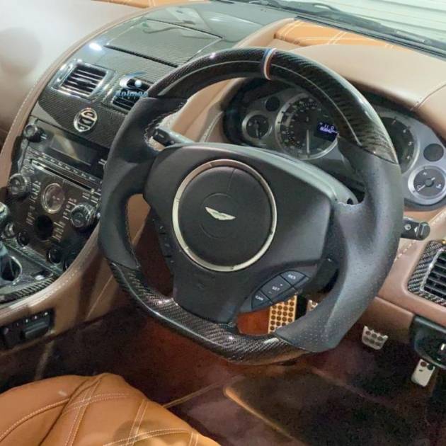 Aston Martin Vantage DB9 Carbon Fiber Steering Wheel (core exchange required)